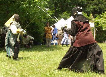 hr_Kat Fight I c