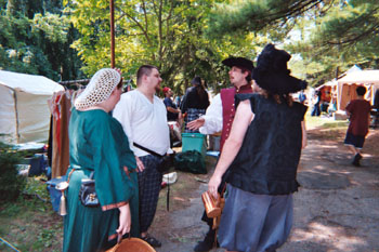 bchatting_near_merchants