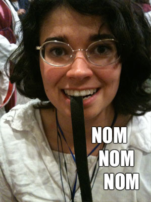 LISSA SAYS NOM NOM NOM